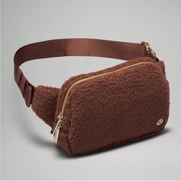 NWT Lululemon Everywhere Belt Bag Large Fleece Brown Earth/Gold - Picture 4 of 9